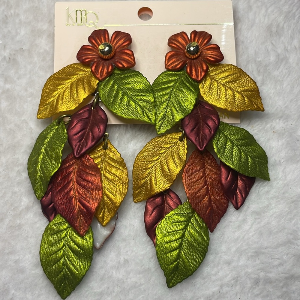 KMQ Kiss Me Quick Colorful Leaf and Flower Earrings - Picture 2 of 4